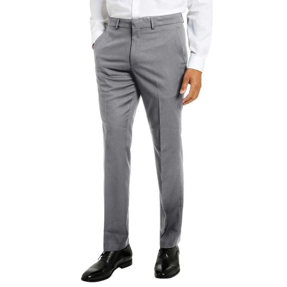 NEW Haggar Men's 30X32 Comfort Flex Waistband Dress Pants Straight Fit Gray